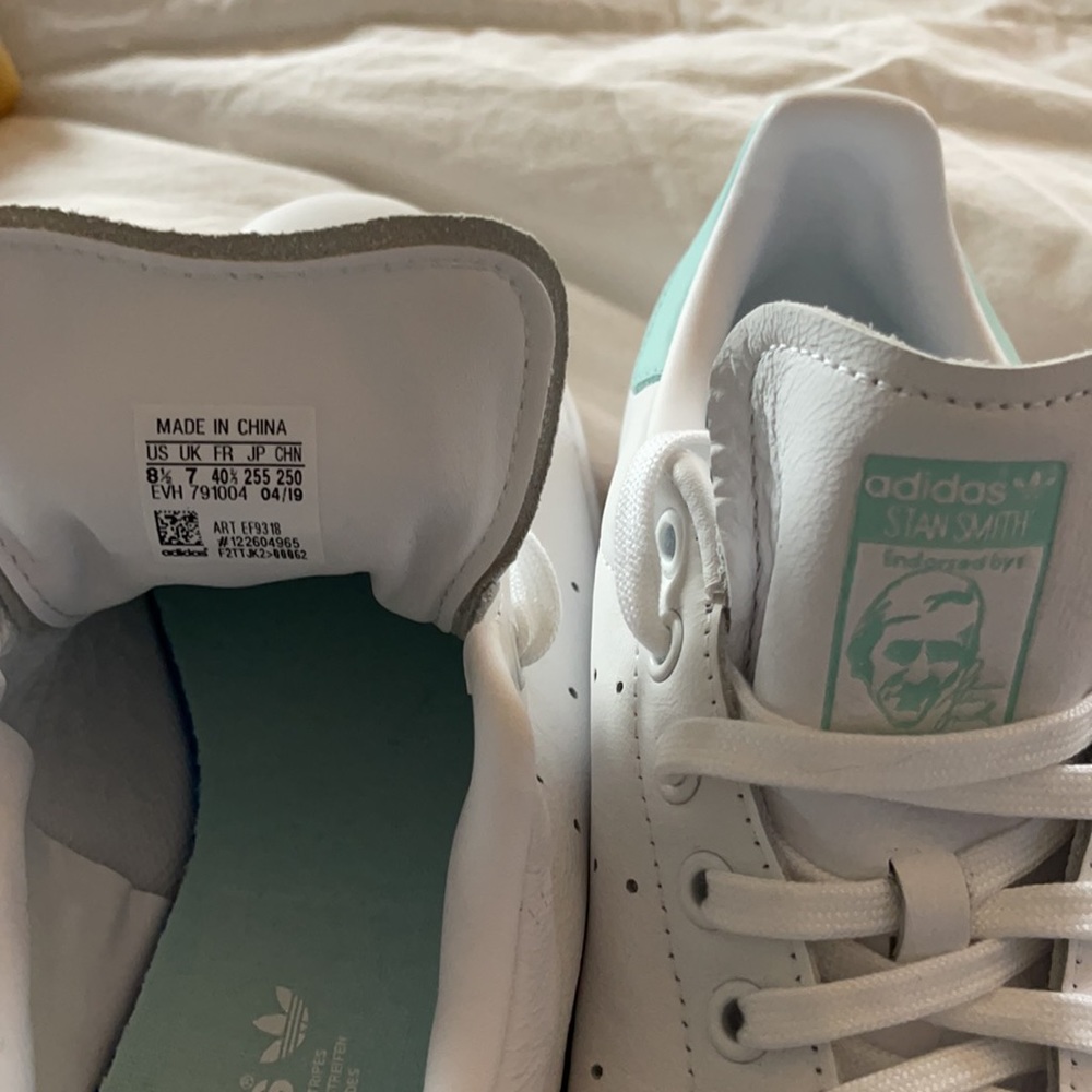 Stan Smith - image 4